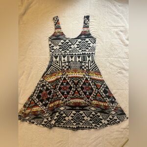 Angie M Women’s Wild Flowy Dress New